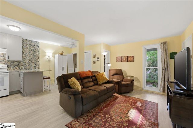 3706 E North St Apt I4 Unit 4, Greenville, SC 29615