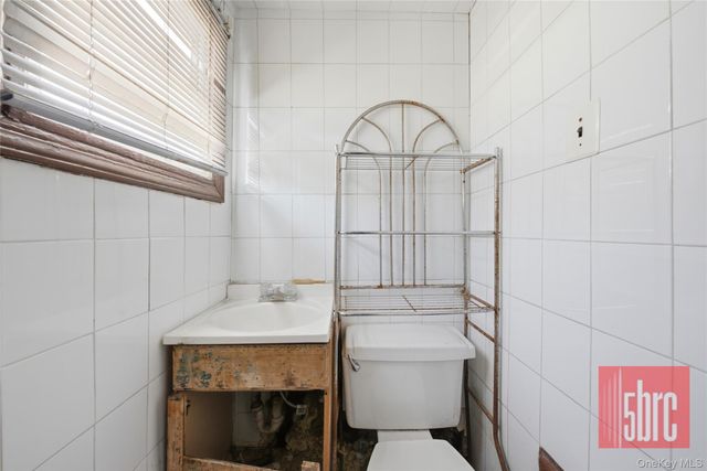 1201 37th Street, Brooklyn, NY 11218