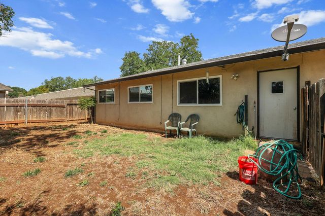 2780 Heather Lane, Redding, CA 96002
