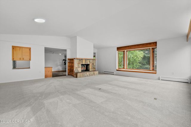 3740 Winterset Drive, Anchorage, AK 99508