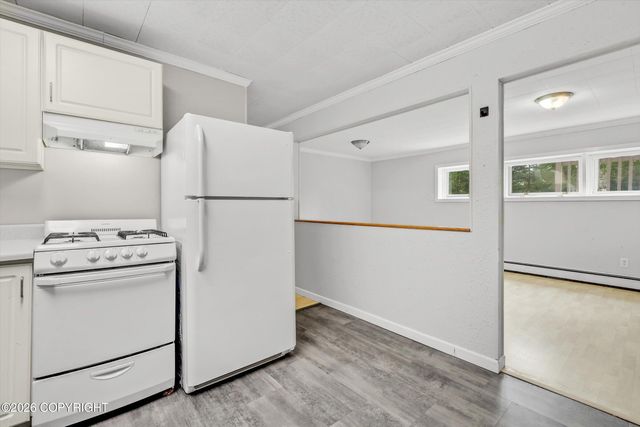 3740 Winterset Drive, Anchorage, AK 99508