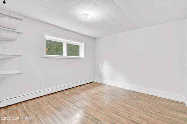 3740 Winterset Drive, Anchorage, AK 99508