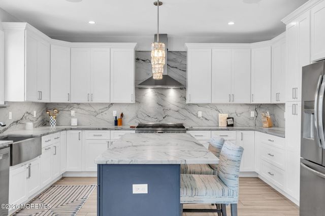 104 Cedar Berry Lane, Toms River, NJ 08753