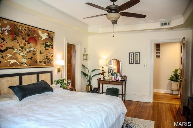 4401 McPherson Avenue 1W, St Louis, MO 63108