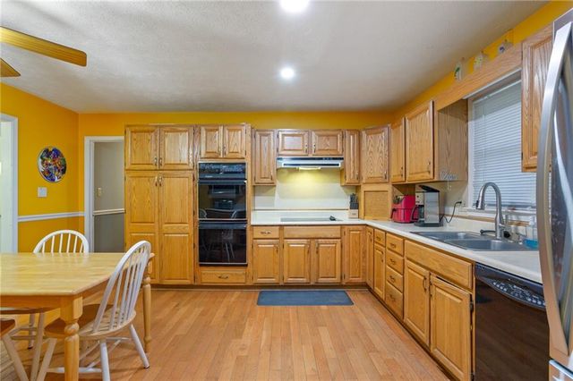 93 Vanessa SE Drive, Smyrna, GA 30082