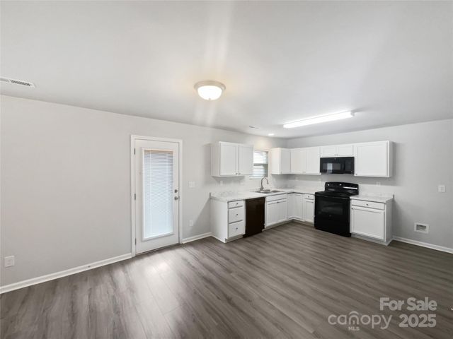 324 Valerie Drive, Lincolnton, NC 28092