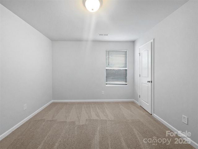 324 Valerie Drive, Lincolnton, NC 28092