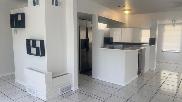 110 14TH AVENUE SW, Largo, FL 33770