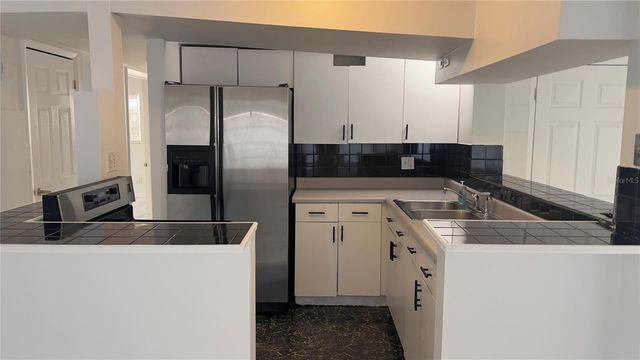 110 14TH AVENUE SW, Largo, FL 33770