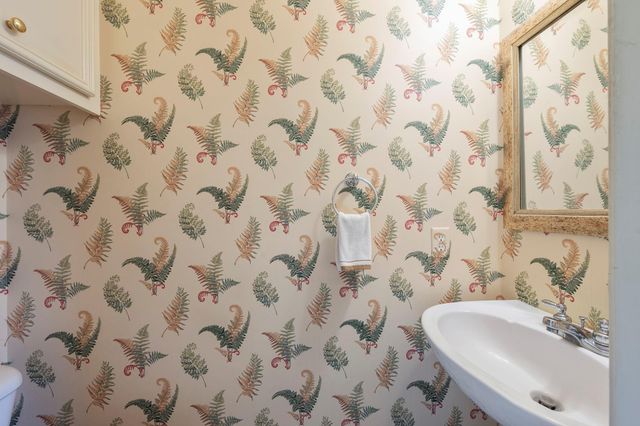 13652 Suzanne Place, College Station, TX 77845