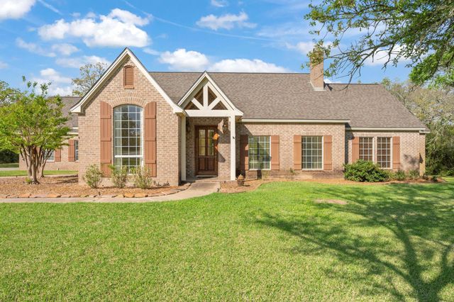 13652 Suzanne Place, College Station, TX 77845