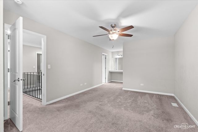 2910 Worcester Lane, Aurora, IL 60504