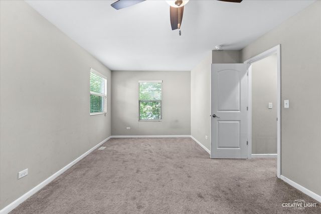 2910 Worcester Lane, Aurora, IL 60504