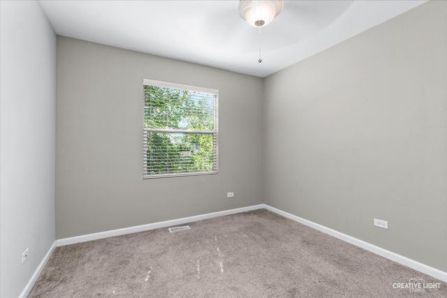 2910 Worcester Lane, Aurora, IL 60504
