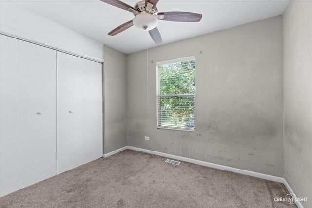 2910 Worcester Lane, Aurora, IL 60504
