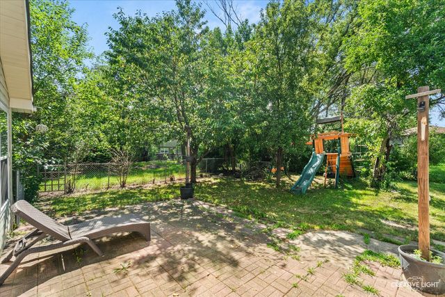 2910 Worcester Lane, Aurora, IL 60504