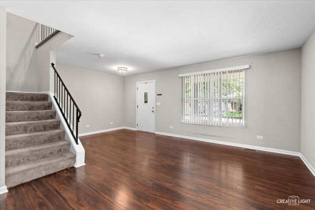 2910 Worcester Lane, Aurora, IL 60504