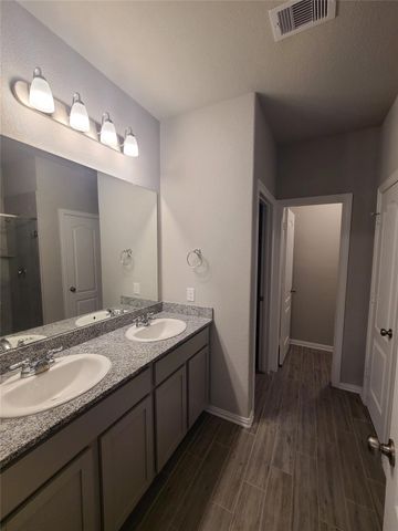 7402 Arabian Moon Trail, Fulshear, TX 77441