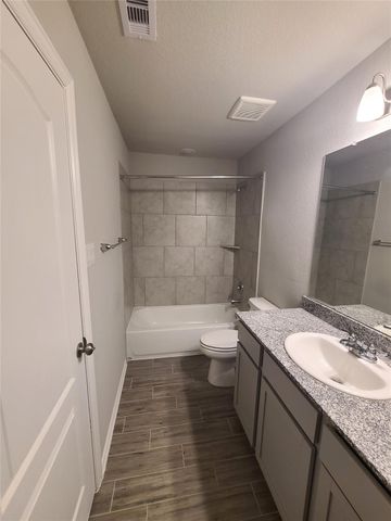 7402 Arabian Moon Trail, Fulshear, TX 77441