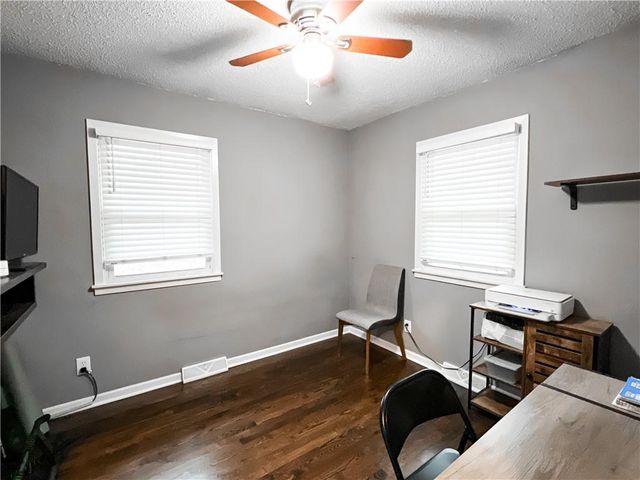 13213 Winchester Street, Grandview, MO 64030