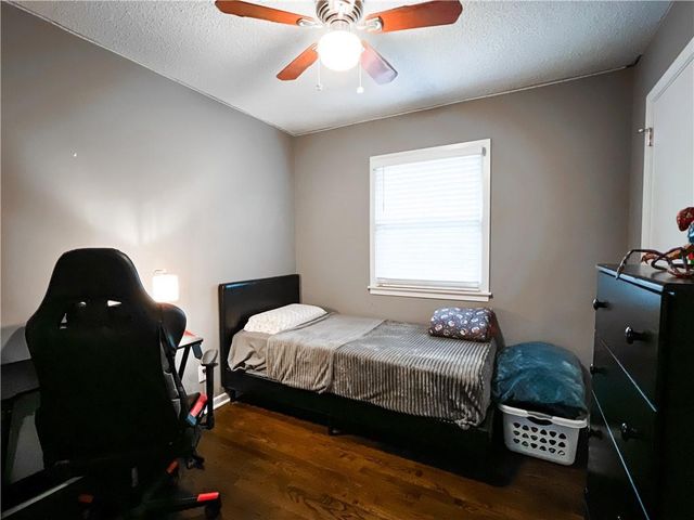 13213 Winchester Street, Grandview, MO 64030