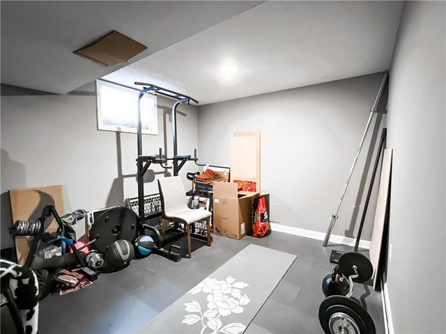 13213 Winchester Street, Grandview, MO 64030