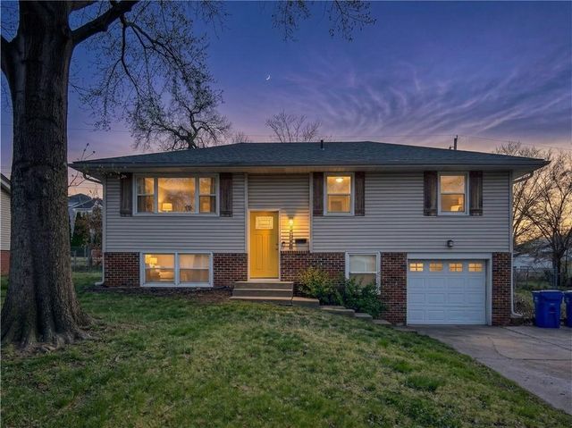 13213 Winchester Street, Grandview, MO 64030