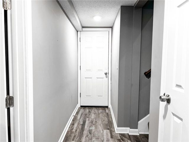 13213 Winchester Street, Grandview, MO 64030