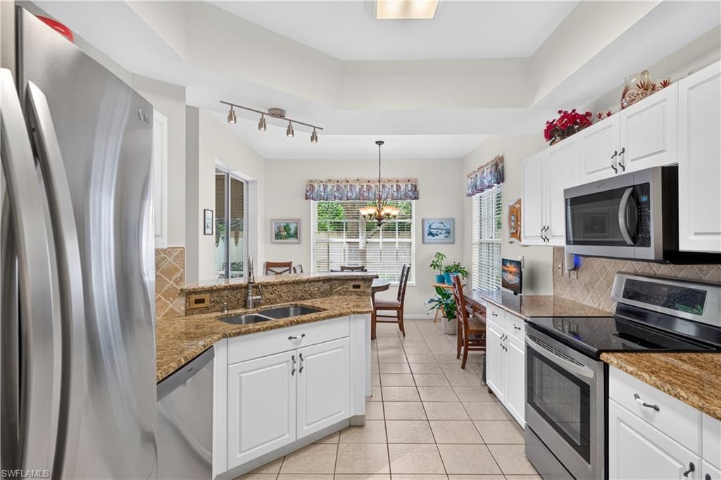 15159 Oxford CV 2502, FORT MYERS, FL 33919 — photo 2