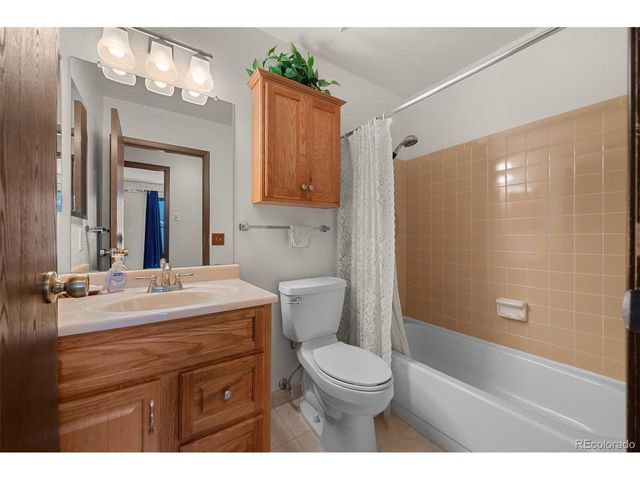 10160 Lee St, Broomfield, CO 80021