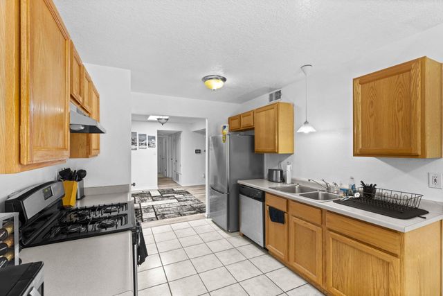 3219 Schumacher Street NW, Albuquerque, NM 87120
