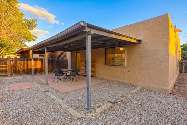 3219 Schumacher Street NW, Albuquerque, NM 87120