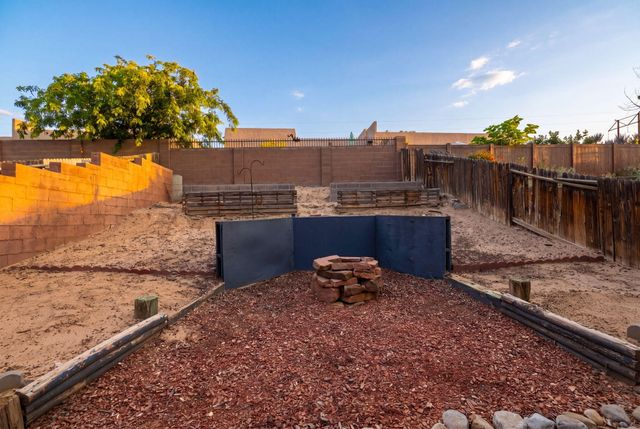 3219 Schumacher Street NW, Albuquerque, NM 87120