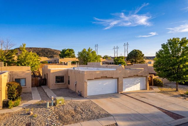 3219 Schumacher Street NW, Albuquerque, NM 87120
