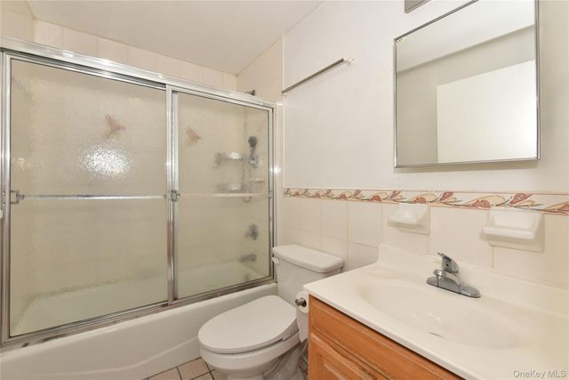 133-38 Avery Avenue 3FA, Flushing, NY 11355