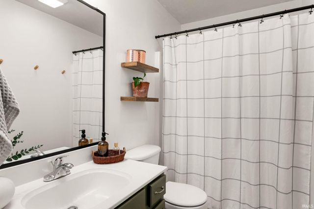 509 Morningstar Court, Middlebury, IN 46540