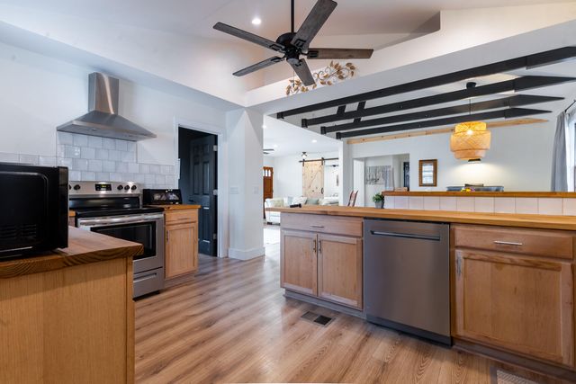 111 Circle Drive, Summerville, SC 29485