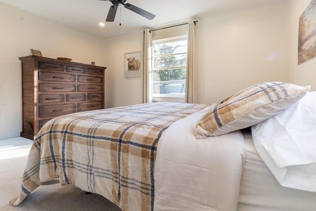 111 Circle Drive, Summerville, SC 29485