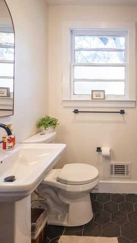 111 Circle Drive, Summerville, SC 29485