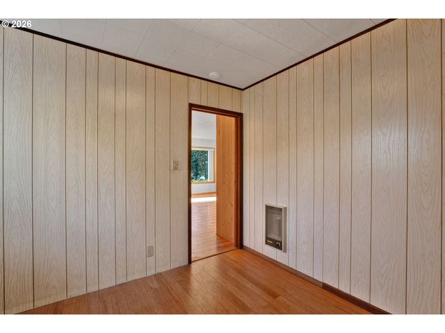 4817 LAGUNA Ave, Westlake, OR 97493