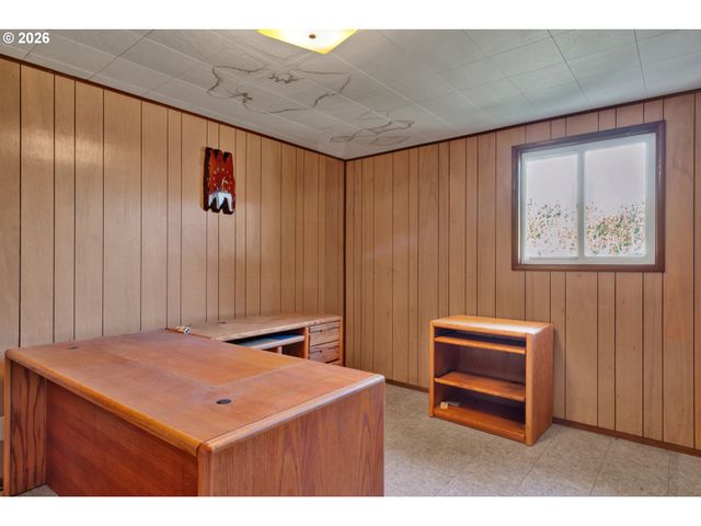 4817 LAGUNA Ave, Westlake, OR 97493