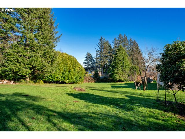 4817 LAGUNA Ave, Westlake, OR 97493