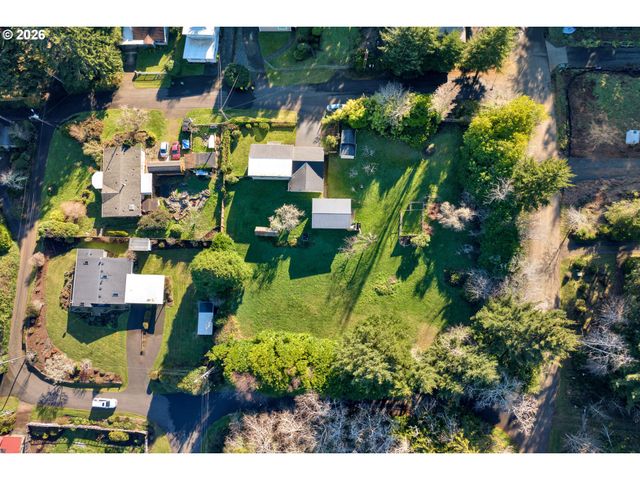 4817 LAGUNA Ave, Westlake, OR 97493