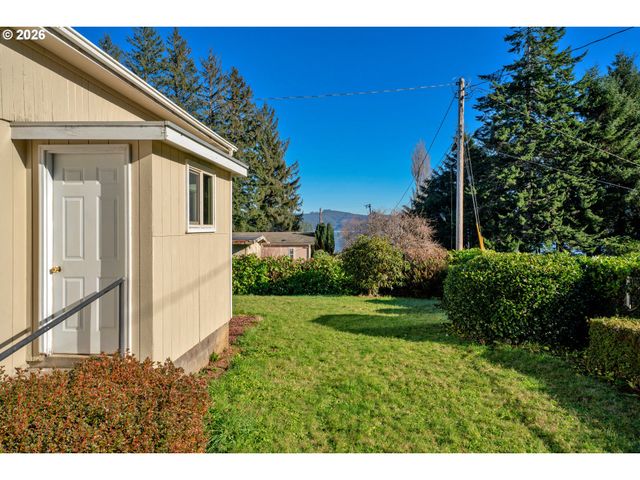 4817 LAGUNA Ave, Westlake, OR 97493