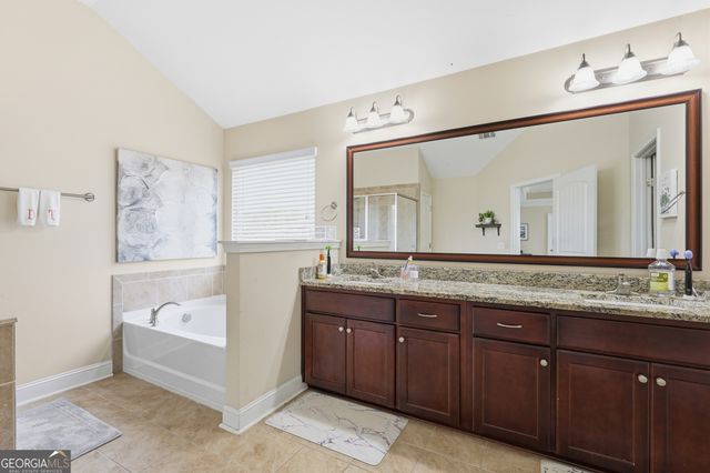 90 Roundstone Way, Richmond Hill, GA 31324