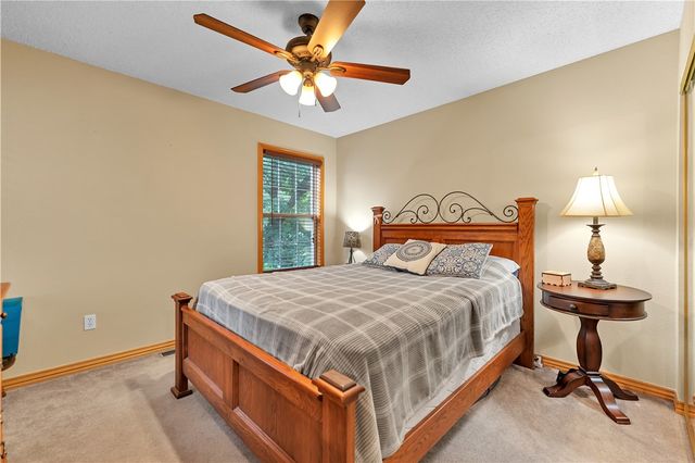 2 Brill Lane, Bella Vista, AR 72714