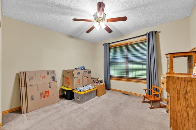 2 Brill Lane, Bella Vista, AR 72714