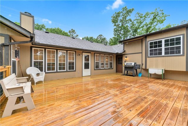 2 Brill Lane, Bella Vista, AR 72714