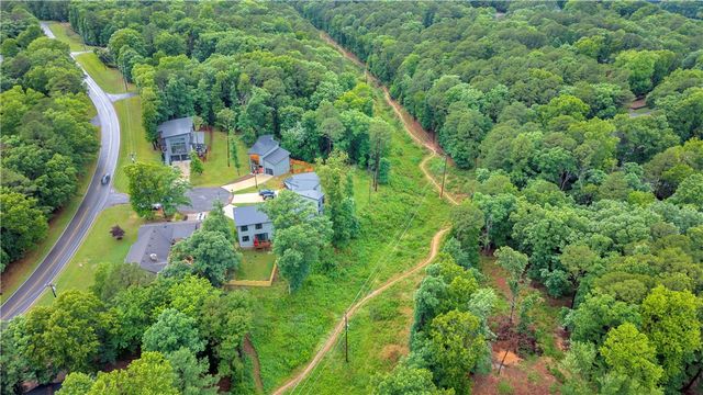 2 Brill Lane, Bella Vista, AR 72714