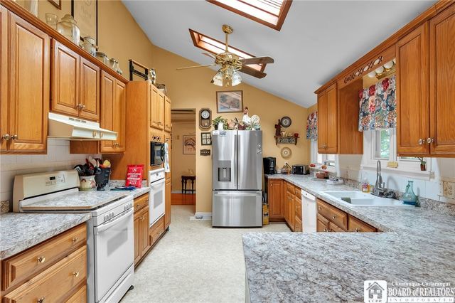 5308 Mayfield Court, Clarence, NY 14031